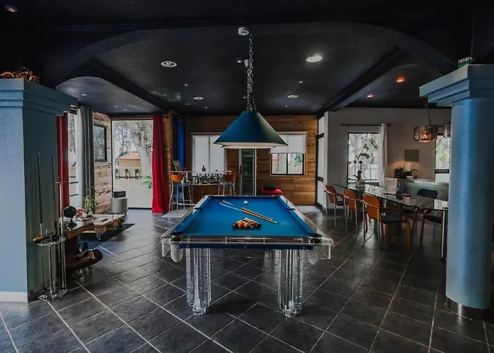 The Modern & Recycled House