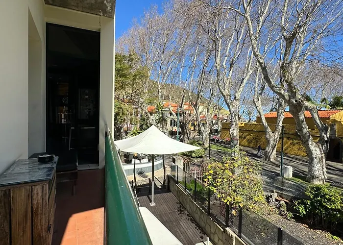 Apartament The Modern & Recycled House