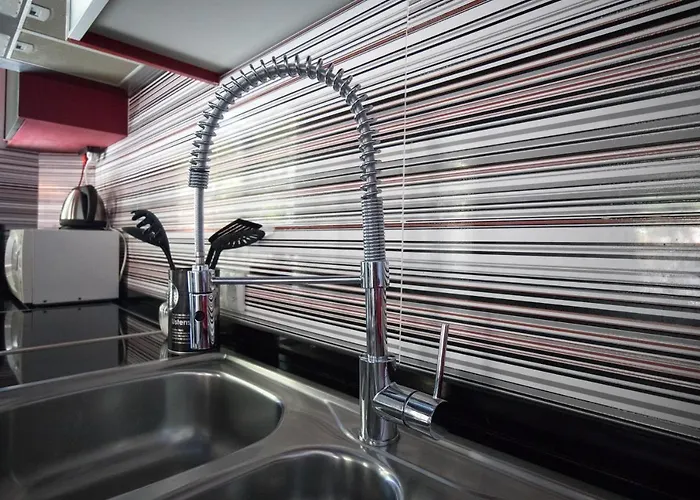 Апартаменты The Modern & Recycled House Машику
